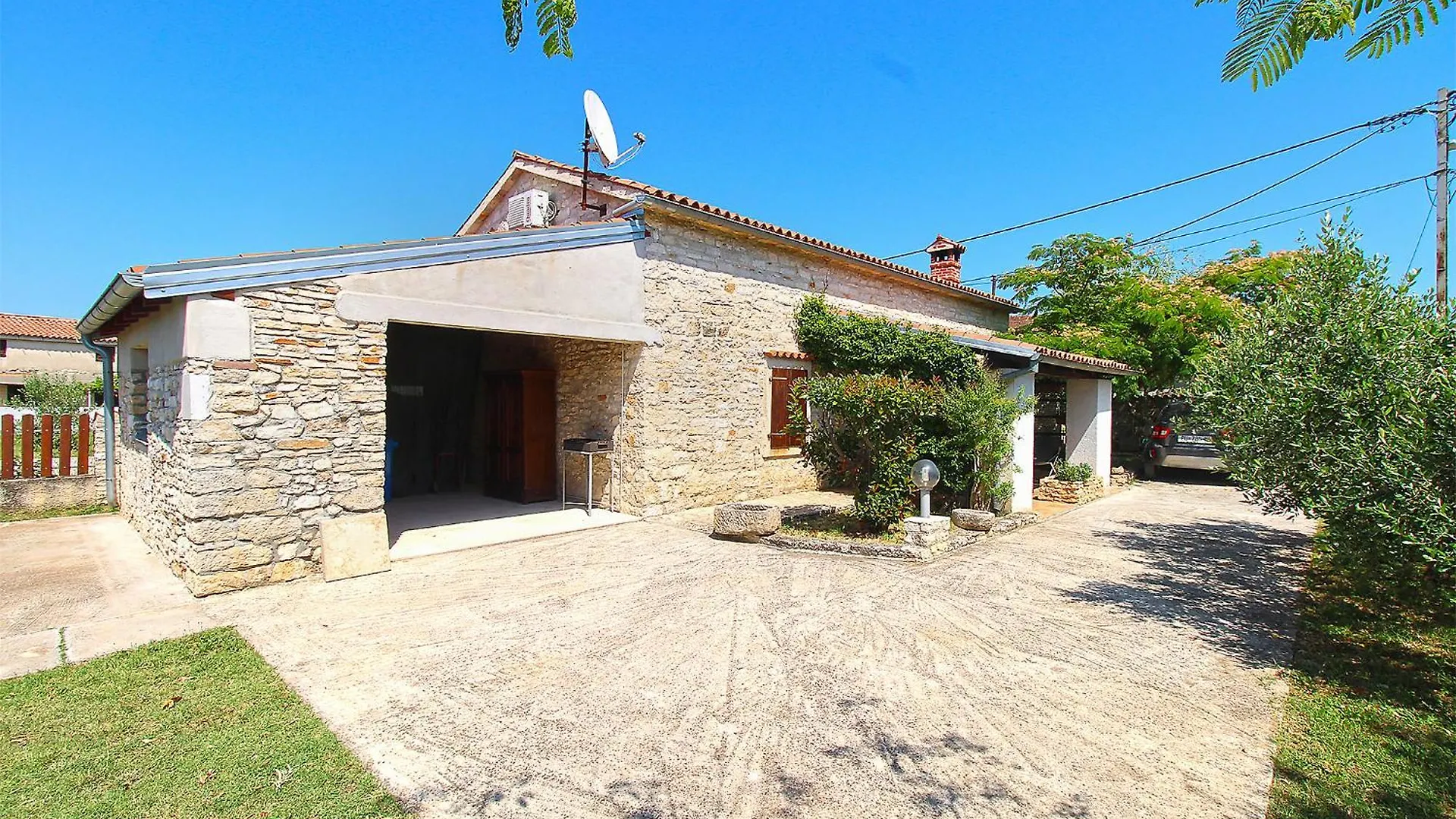 Villa House Letizia 2147 Šišan 0*,